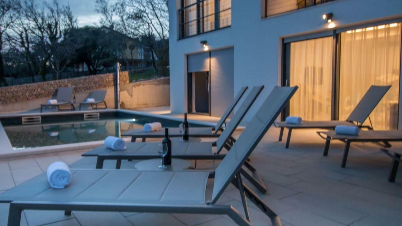 Apartment Di Blu Novi Vinodolski Exterior photo